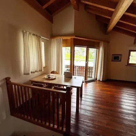 Un Balconcino Su Celerina 公寓